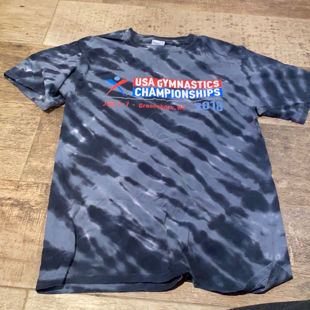 Gray tie dye T-shirt